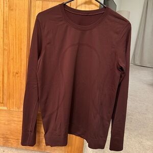 Lululemon swiftly breathe long sleeve